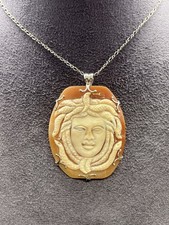 Ciondolo/Spilla Cammeo