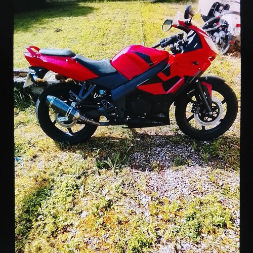 Vendre toutes pièces kymco - À,