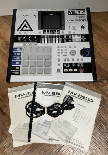 Roland 8800 drum machine - mv-8800,
