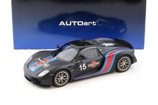 Confezione 1:18 AUTOart