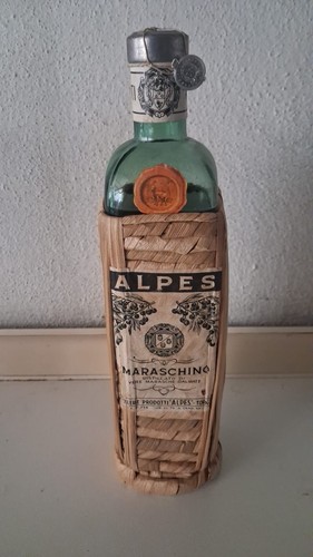 Alpes maraschino bottiglia - alpes,