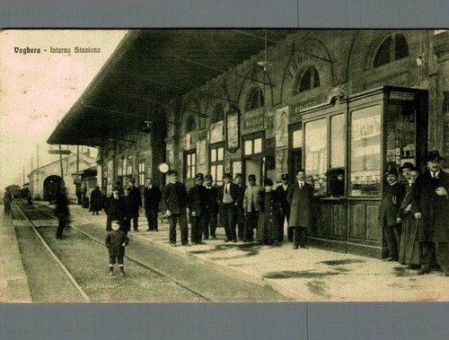 Pavia interno stazione - pavia, f