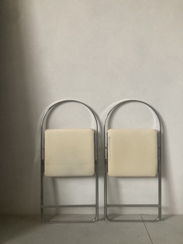 Rare pair folding - of,