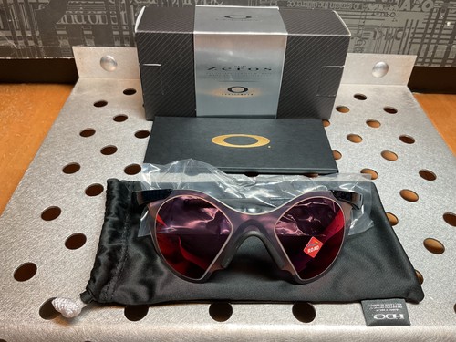 Oakley sub zero planet - oakley,