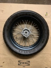 Cerchio a raggi J14x3.0 con copertone PIRELLI EVO 22 140/70-14 scooter pit bike