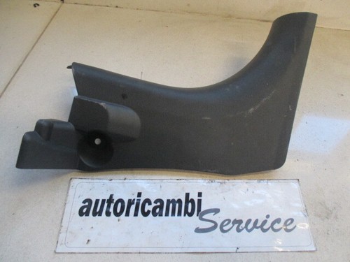 Rivestimento vanopiedi lato - rivestimento,