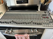 Behringer SL3242FX-PRO