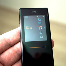 Lettore mp3 iRiver T6 4 GB - Radio FM - Registrazione - Foto - Tasti touch