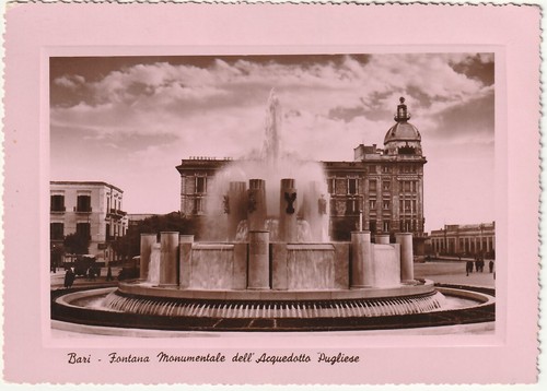 Bari fontana monumentale - -,