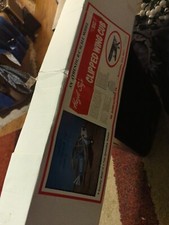 Nuovo Raro Hazel Sig Clipped