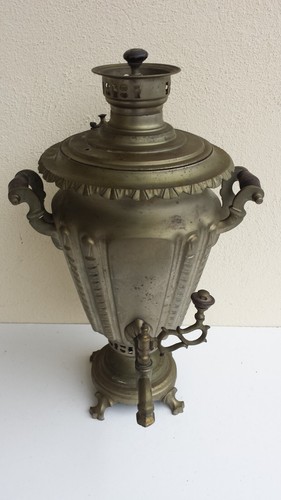 Ancien gros samovar - russe, à