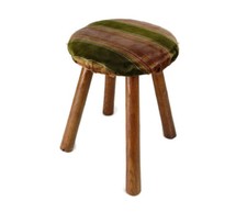 Sgabello mungitura treppiede