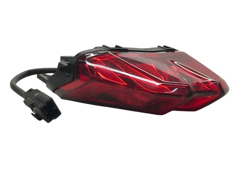 Faro posteriore triumph street - triumph,