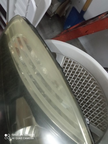 Faro anteriore destro - anteriore,