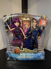 Disney Descendants 2 ROYAL