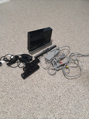 Nintendo wii family - nintendo,