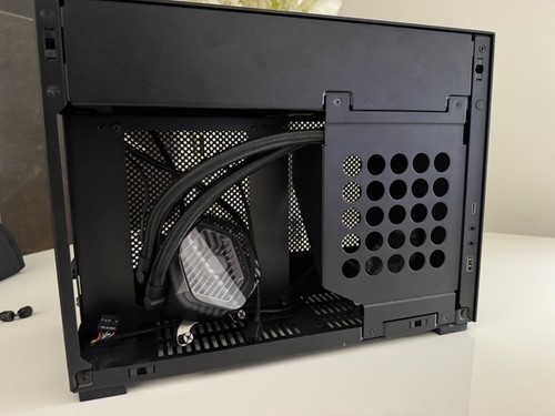 Lian dan h20 - dan, mini-itx