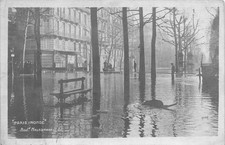 75 PARIS INONDE BOULEVARD HAUSSMANN - 68205