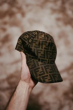 cappello fendi uomo