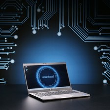 Notebook Dell Latitude 5320 //