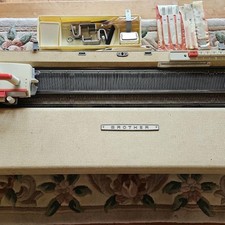Macchina per maglieria Brother