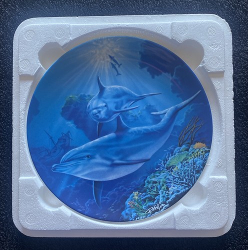 Treasures the deep bone - of,