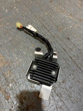 Raddrizzatore regolatore di