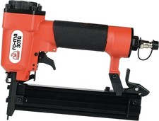 CHIODATRICE PNEUMATICA 30TG