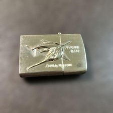 Accendino a gas design tonno