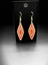 Orecchini geometrici in legno