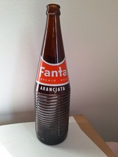 Bottiglia aranciata Fanta