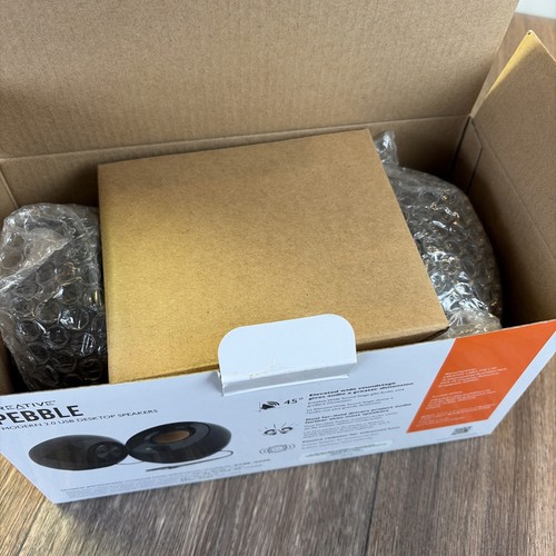 Creative pebble 0 - creative,