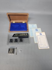 (Solo scatola e documenti) -