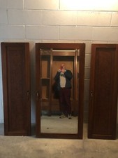 armadio guardaroba antico,arte povera impellicciato in radica .