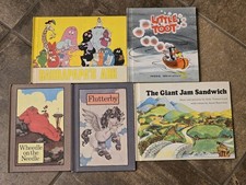 5 Vintage Weekly Reader