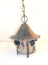 Lanterna lampada ZINCATA con catena vetro e ferro battuto con rose bellissima