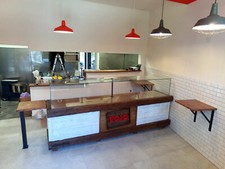 Bancone Pizzeria + vetrina RUSTICO INVECCHIATO SHABBY 320x70xh130cm SU MISURA