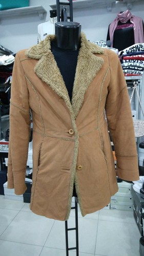 Montone donna woman - montone,