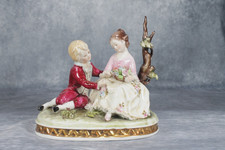 Bellissima statuina porcellana