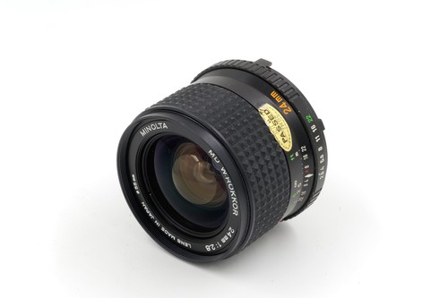 Minolta 24mm 8 - minolta, f2,8