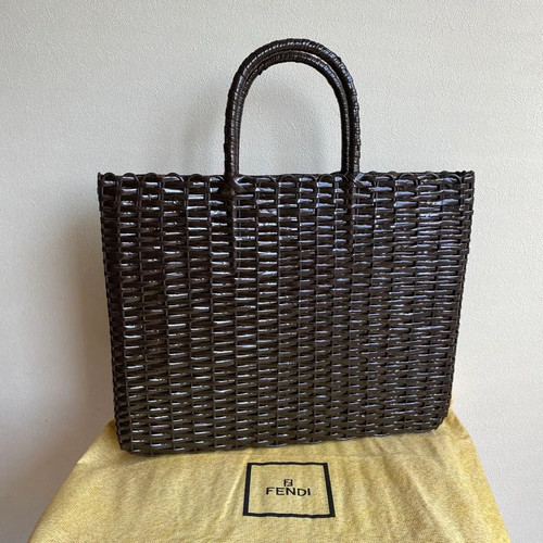 Fendi vintage basket tote bag - basket,