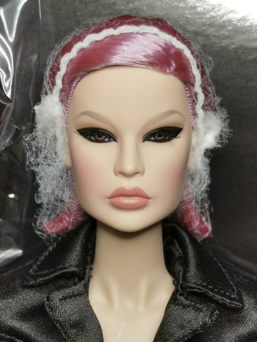 Integrity toys fashion royalty - fashion,