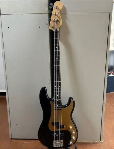 Fender mexico deluxe active - deluxe,