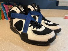 Scarpe da basket Nike Air Raid
