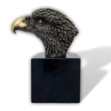 Scultura aquila busto