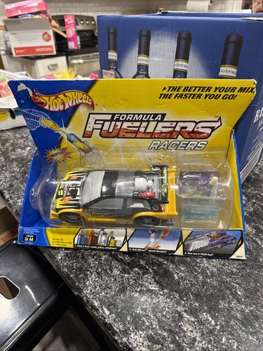 Hot wheels formula fuelers - formula,