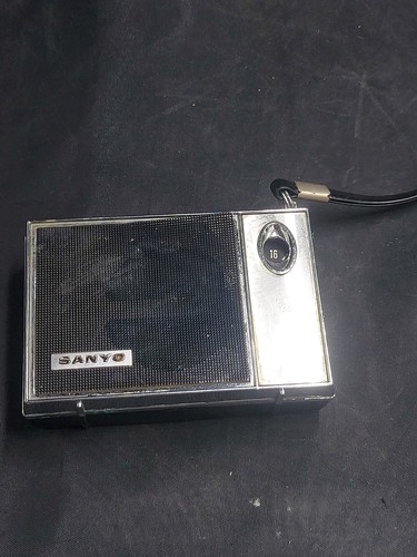 Vintage sanyo radio - vintage, pezzi