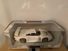UT MODELS 1:18 PORSCHE 911 GT1