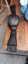 Vendo sella da dressage Equipe nera come nuova 18 con sottopancia pelle Equipe 