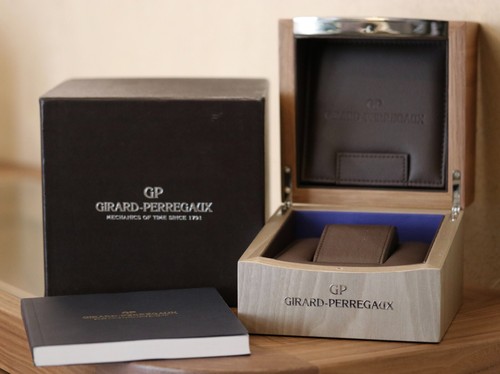 Girard perregaux box boite - perregaux,